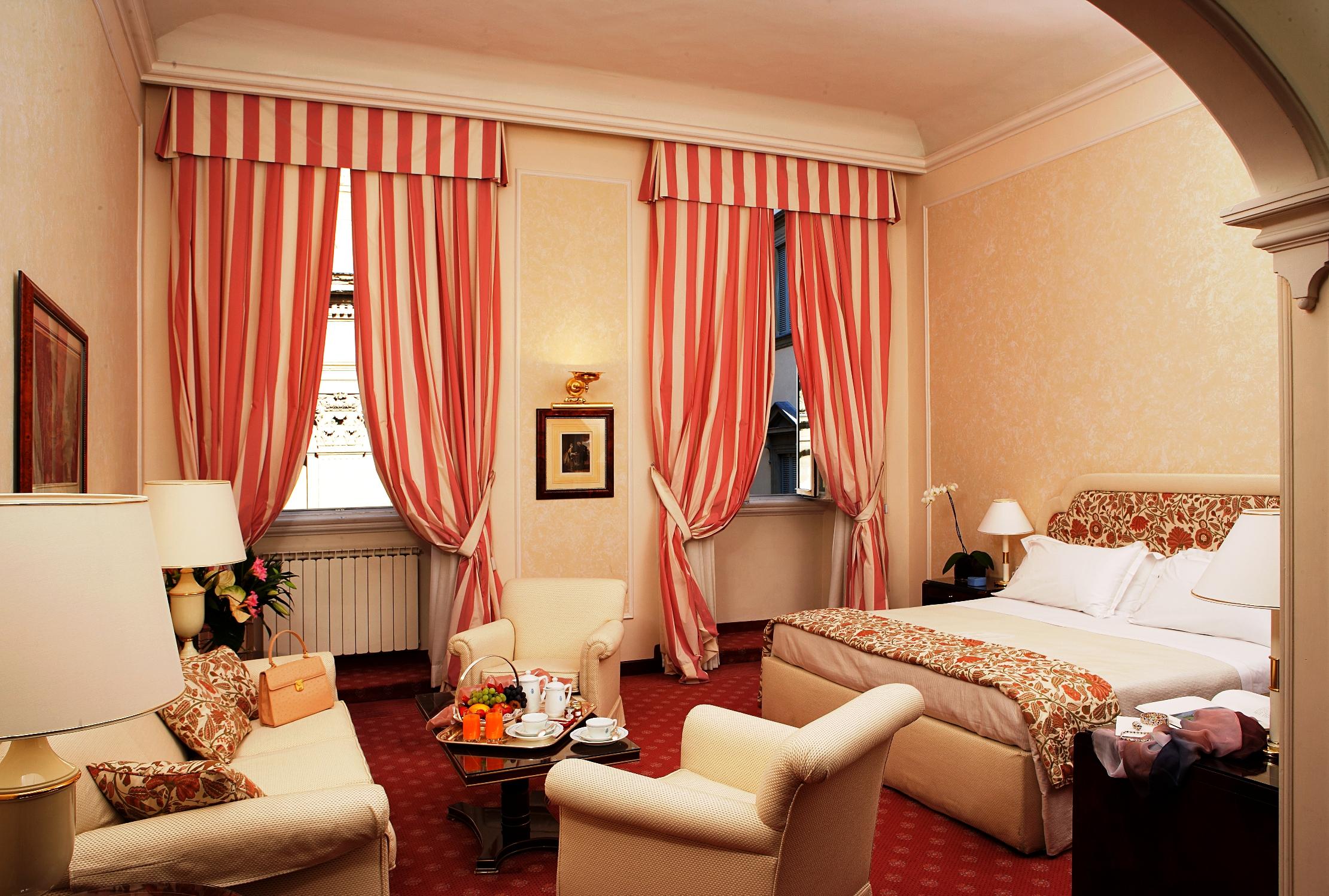 Hotel De La Ville Firenze Rom bilde