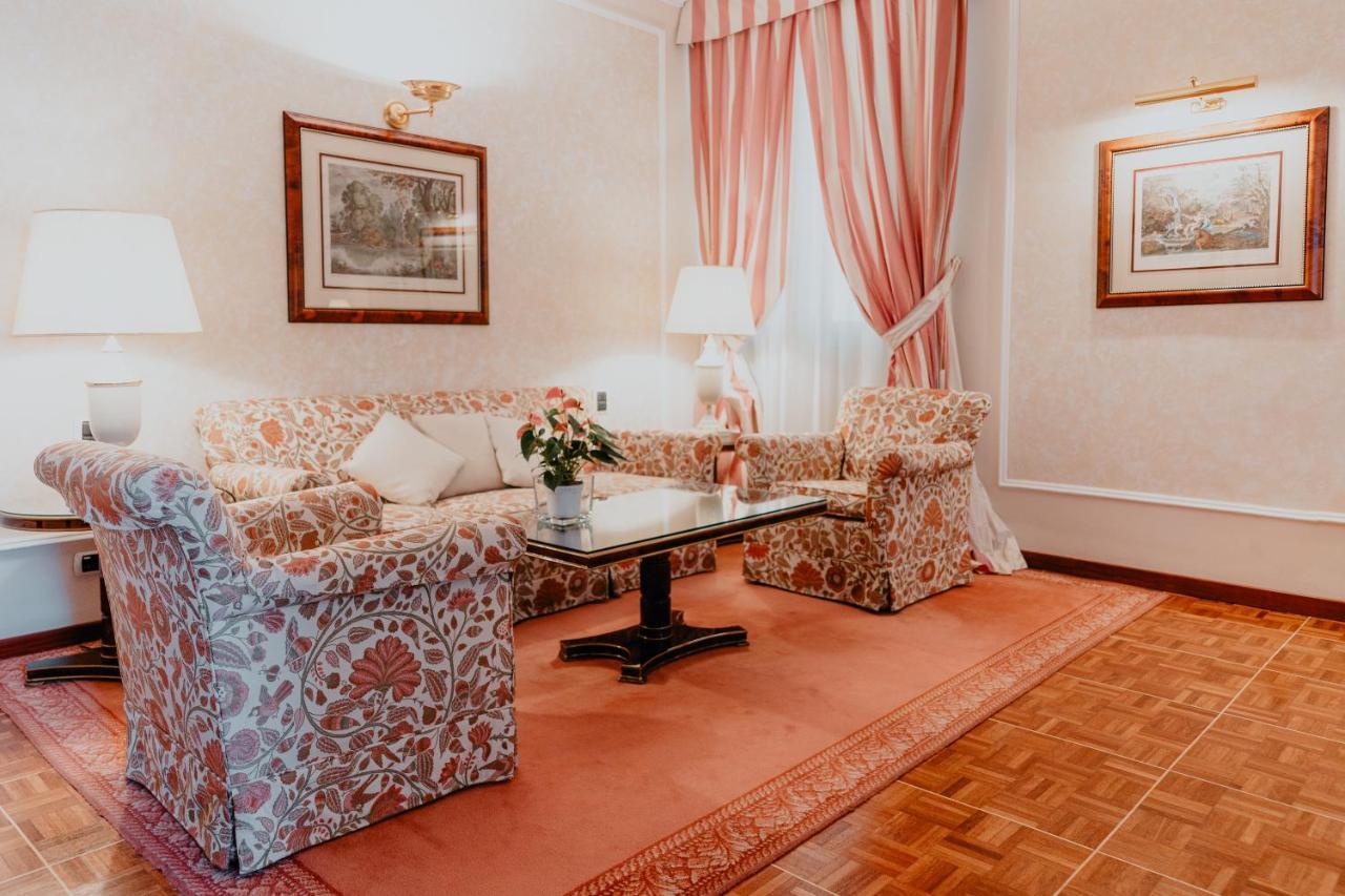 Hotel De La Ville Firenze Eksteriør bilde